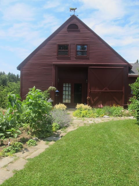 Red House Barn