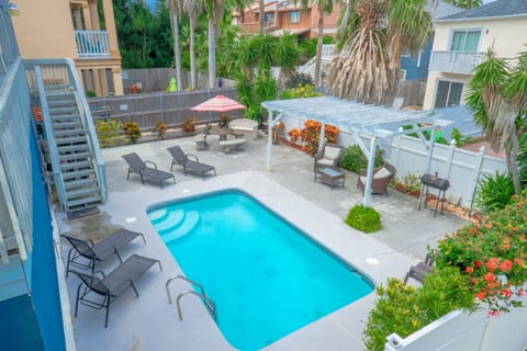 Awesome swimming pool