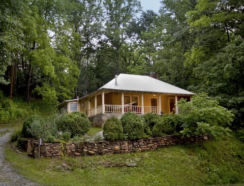 View of cottage from the road