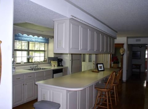 Fully stocked kitchen is ready for a couple or a large group.