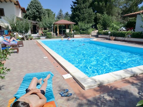 EXTRALARGE POOL SALT WATER, NO CHLORINE, m. 12 x m. 6 