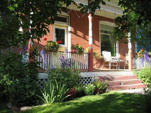 Front Porch - Summer Time