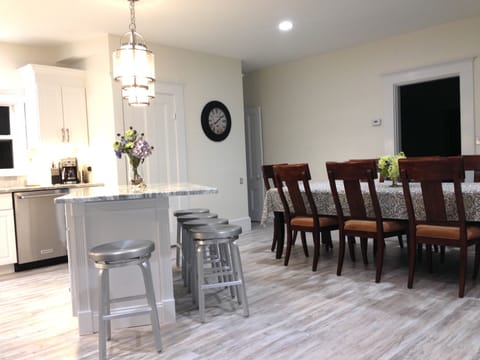 New Kitchen & Granite Island. Open Concept fits 18 comfortably Unit 2