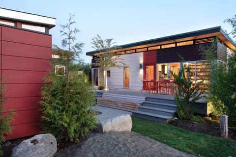 There is a sandbox landscape feature for the kids to play in.