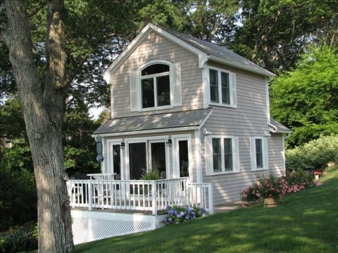 The Boat House at Cadman's Neck