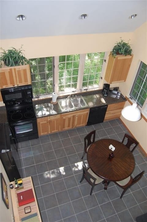 Loads of Natural Light