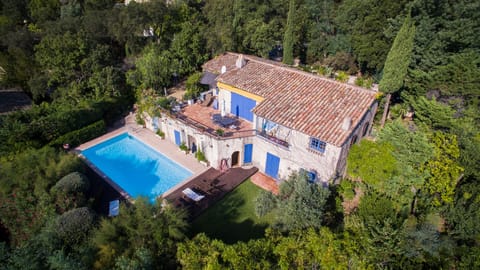 Birds eye view of villa & grounds.  