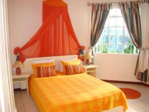 Bedroom n°1