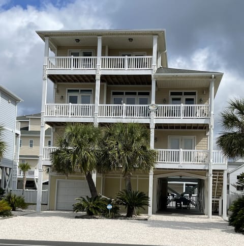 Carolina Dreaming at Ocean Isle Beach, NC