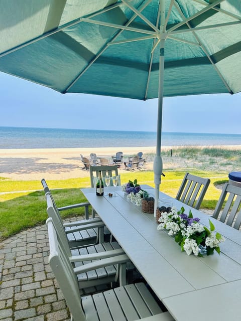 New Polywood dining table