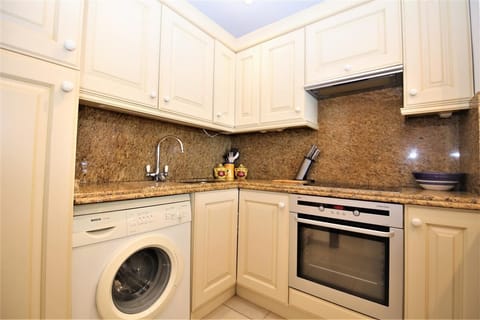 Another view of kitchen