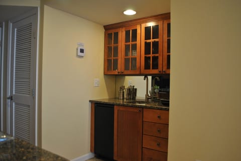 Full service wet bar with beverage cooler.