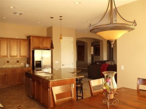 Our spacious & beautiful kitchen - Perfect for entertaining!
