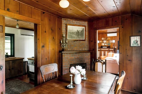 Dining room main cottage