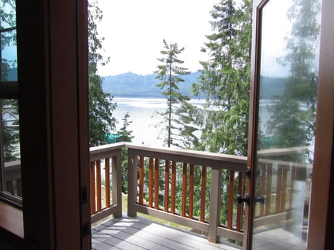 Lanai off of main floor queen bedroom with lake view