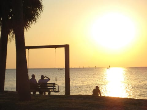 Sunset at Hudson Beach