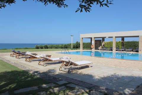 Pool area 