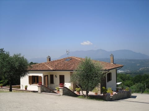 FRONT VIEW OF THE VILLA