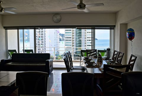 Awesome view from kitchen, dinning room and living room, Sea and skycrapers line