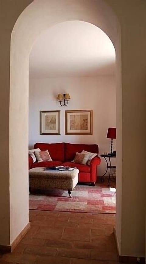 Archway connecting kitchen and living area.