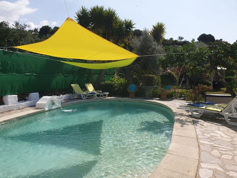 pool