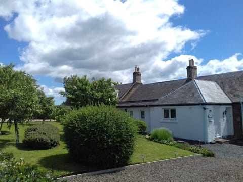 Babingtons Cottage on the Entrance - the Orchard