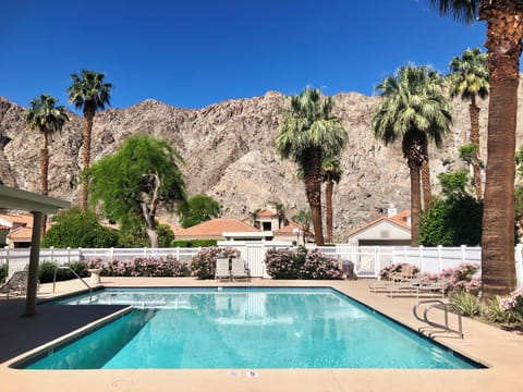 Pool with a view of the Santa Rosa mountains 
