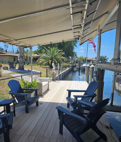 Sitting area on Dock