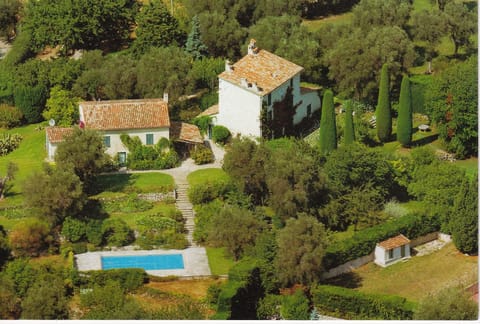 Aerial view of houses and swimming pool