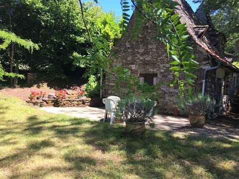 Terrace Petit Pessel 