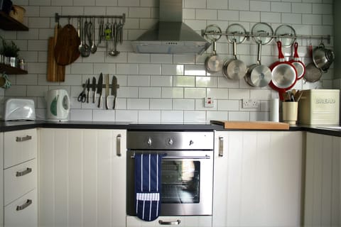 Well equipped kitchen with induction hob and fan oven...