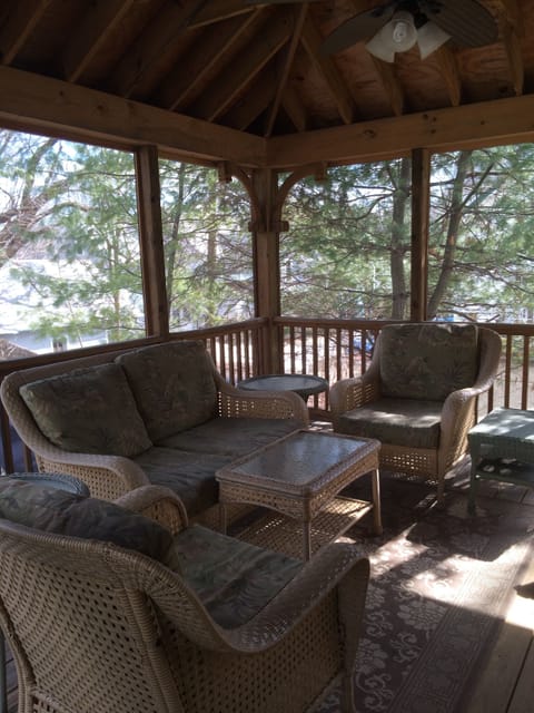 Screened in back porch area
