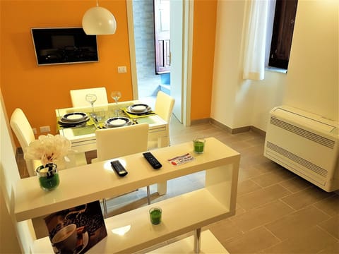 Dining-room / Wi-fi / Satellite Tv / Air conditioned