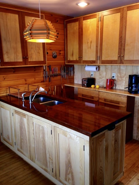 Walnut countertop on an Ash cabinet