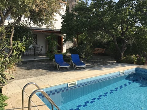 Villa Alison Pool Area
