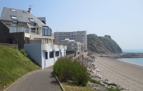 Flat in the blue part of building