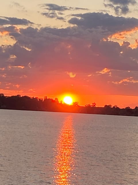 Gorgeous sunsets. Never gets old :)