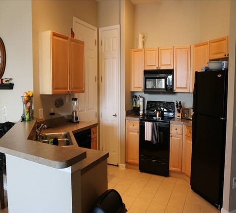 Large open concept kitchen.  New counter top since this picture was taken.  