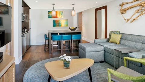 Decor may vary depending upon villa size, please ask.