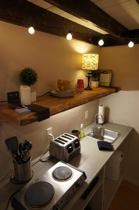 Kitchenette