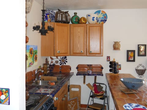 Talavera tile kitchen