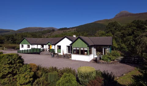 Riverbank Holiday Cottages