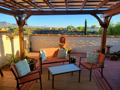 Nice Seating under pergola.