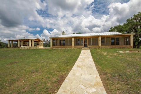 Main cottage and pavilion