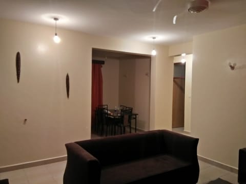 living room (night)