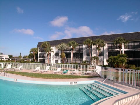 Wonderful condo pool.