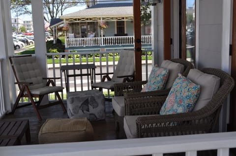Breezy, relaxing front porch