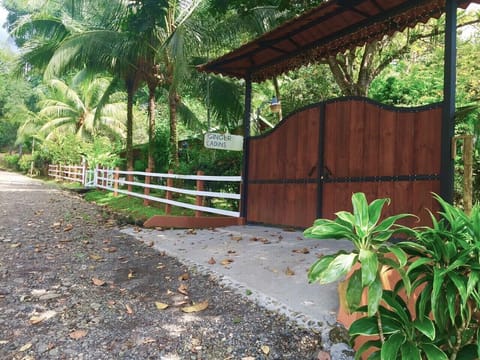 Private entrance 👌
