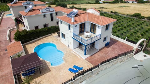 Vaggelis - 4 bedroom luxury villa