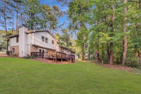 Experience the ultimate in luxury living with this stunning and beautifully designed home, perfect for creating lasting memories with family and friends.